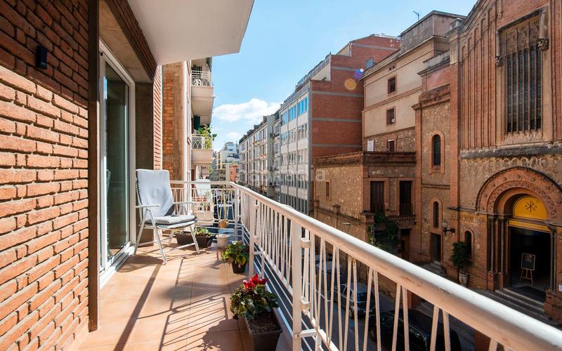 Foto ca5f13c9-e642-4212-94c1-57cc8b056690. Piso  en venta en sant gervasigalvany con 6 habitaciones y terraza, en Barcelona