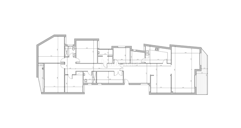 Foto d8c0df44-af02-4d17-bdc5-a233269d5e3c. Piso  en venta en sant gervasigalvany con 6 habitaciones y terraza, en Barcelona