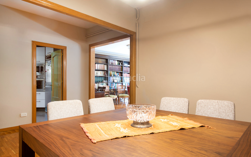 Foto e2e6957e-ca84-483d-8911-883c0fa3f8c8. Piso  en venta en sant gervasigalvany con 6 habitaciones y terraza, en Barcelona