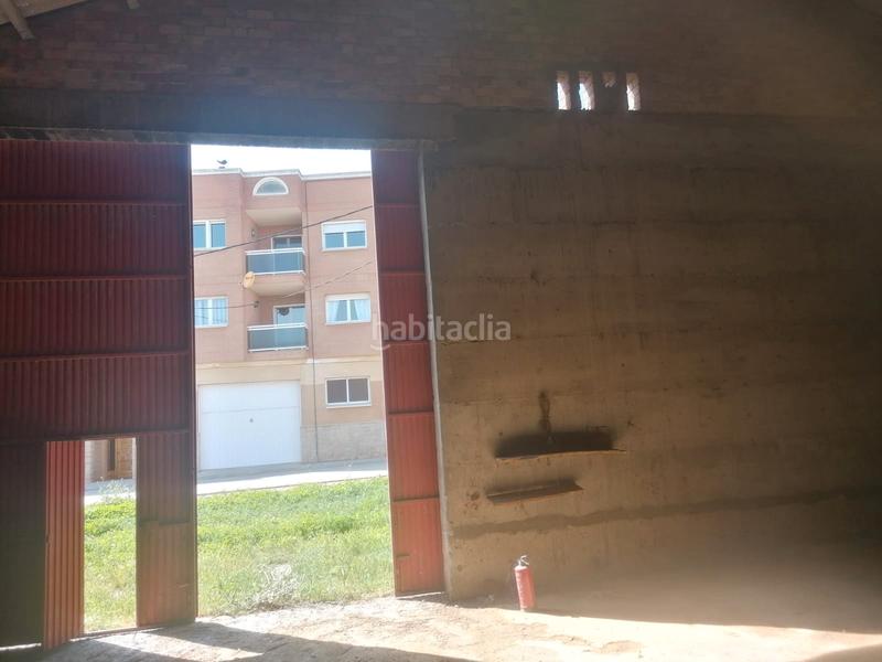 Foto a1e78207-9ef7-4e6e-8990-af941908aaa6. Wohngrundstück in Linyola