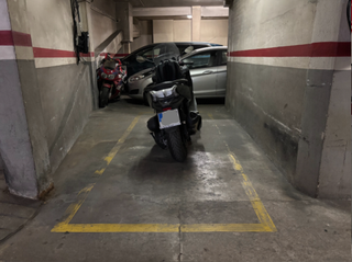 Car parking  Nil fabra. Plaza de aparcamiento en carrer nil fabra 16