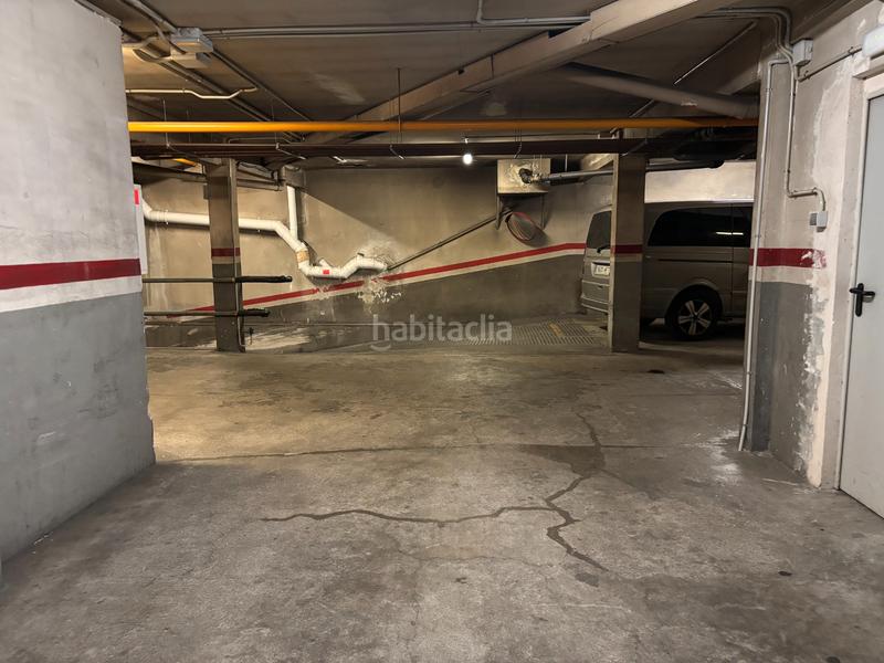 Foto ad877e56-b24e-4ee2-83e5-cc841711166c. Posto auto in Vallcarca - Penitents Barcelona