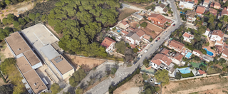 Terreny residencial a Pizarro 44. Parcela con múltiples usos y residencial en cerdanyola del vallè