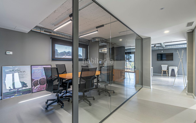 Foto 1892a6e0-b0bb-45b0-98ec-8547cf02ab1c. Casa con riscaldamento parcheggio piscina in Montmar Castelldefels