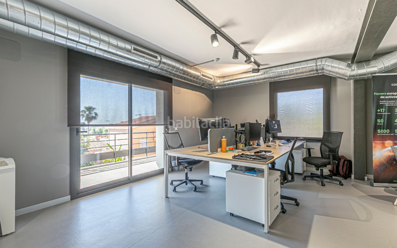 Foto 4fa2454e-62be-4bcd-8e5f-8b75ca8c0c00. Casa con riscaldamento parcheggio piscina in Montmar Castelldefels