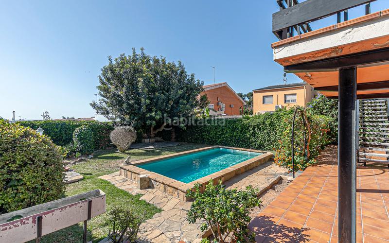 Foto 7e561d5c-6bd9-448f-88b4-8b0f96cb415d. Casa con riscaldamento parcheggio piscina in Montmar Castelldefels