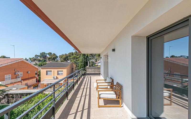 Foto f92e0bd9-73fb-4fe9-80c1-1a0cd31d52bc. Casa con riscaldamento parcheggio piscina in Montmar Castelldefels