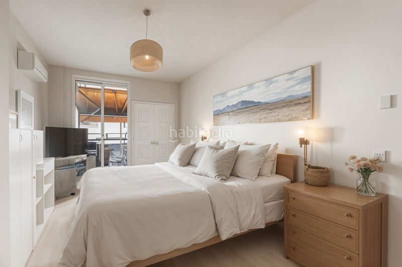 Foto cd341afc-4c18-40e8-8d34-62044c51a720. Pis amb calefacció aparcament a Sant Francesc Valencia