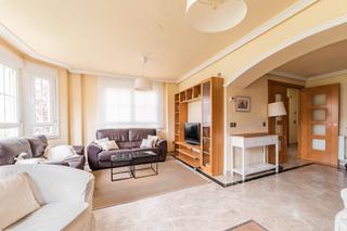 Casa  Nápoles. Casa en venta en santa marta de tormes con 3 habitaciones, garaj