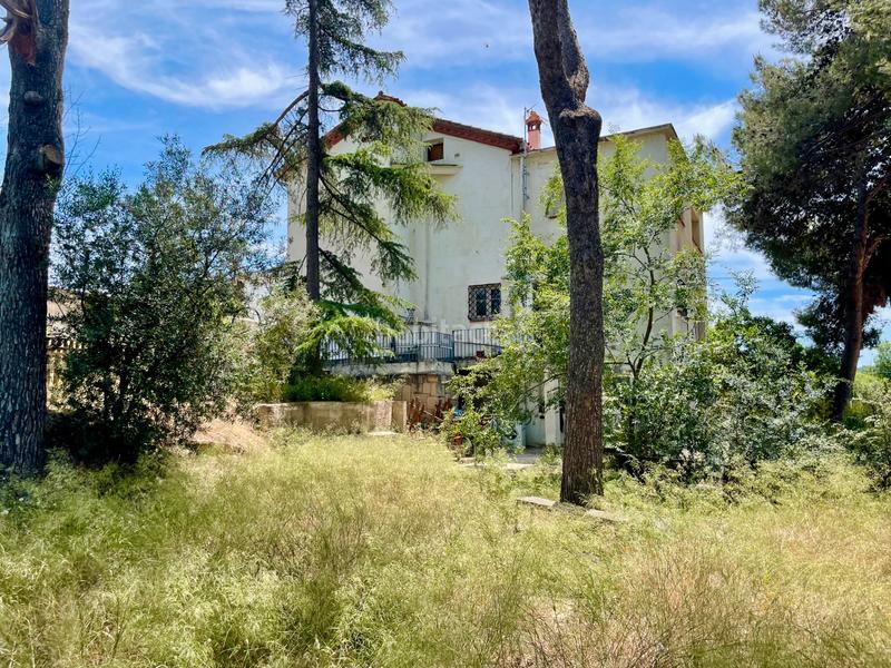 Foto 6094196e-e2a3-43b8-9905-999d0e828690. Casa amb calefacció aparcament a Canaletes - Turonet Cerdanyola del Vallès