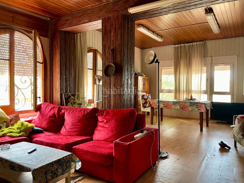 Foto 627ae546-2fbe-4c12-911a-fa802c03af86. Casa amb calefacció aparcament a Canaletes - Turonet Cerdanyola del Vallès