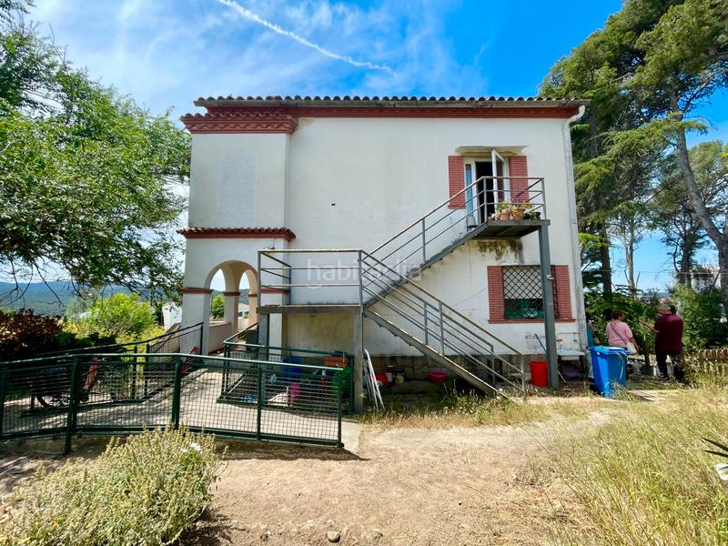 Foto c1c682ef-7416-43ea-84be-be34d39e57d4. Casa amb calefacció aparcament a Canaletes - Turonet Cerdanyola del Vallès