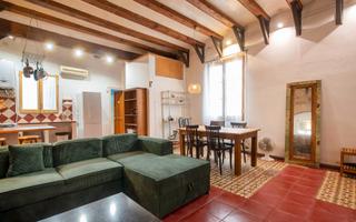 Etagenwohnung  Còdols. Piso en venta en el gòtic con 3 habitaciones y balcón, barcelona