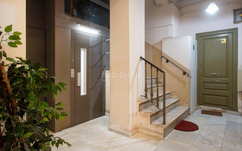 Foto 915c04ee-ef18-45c3-bfd1-a1bd1d93a212. Flat with heating in Gòtic Barcelona