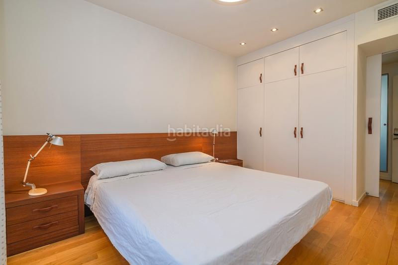 Foto 17381585-92ff-4f5b-a519-a1058b9a31d9. Piso  en venta en la nova esquerra de leixample con 3 habitaciones y balcón, en Barcelona
