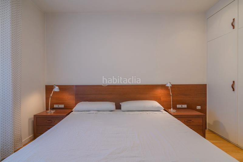 Foto 33a66d7c-a988-4821-8b82-29fb49b13a89. Piso  en venta en la nova esquerra de leixample con 3 habitaciones y balcón, en Barcelona