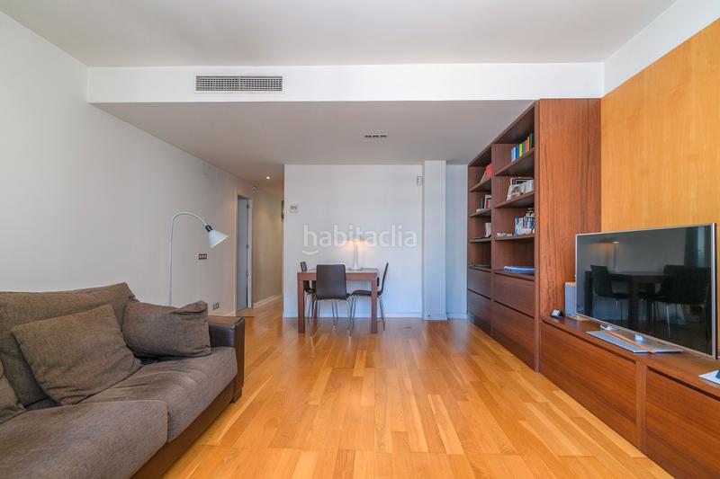 Foto 81af2420-0b32-4483-a0be-064809fb068a. Piso  en venta en la nova esquerra de leixample con 3 habitaciones y balcón, en Barcelona