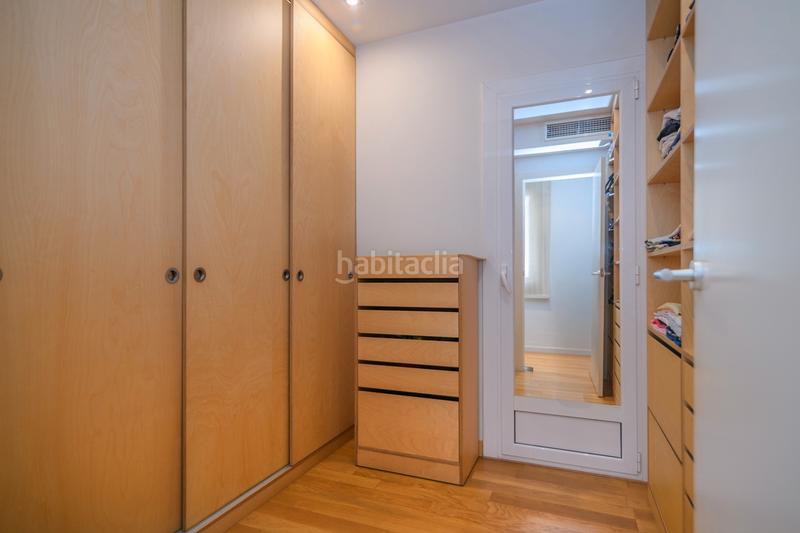 Foto 9d0b3a41-3e30-4832-9fba-fd7eb5e91146. Piso  en venta en la nova esquerra de leixample con 3 habitaciones y balcón, en Barcelona