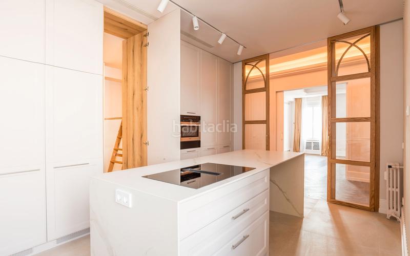 Foto 028c6f1b-7399-4532-9692-cdc3edcf126d. Alquiler piso  en alquiler en argelles con 3 habitaciones, terraza y vistas impresionantes, en Madrid