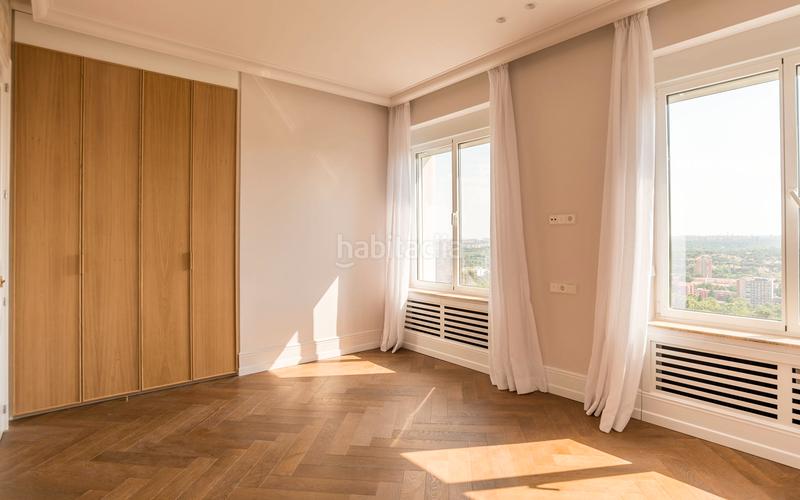 Foto 08a02ce4-1e5e-49db-8bb6-cbe67f052e64. Alquiler piso  en alquiler en argelles con 3 habitaciones, terraza y vistas impresionantes, en Madrid
