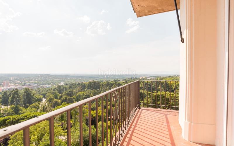 Foto 97f0015c-d8d0-455c-b851-a97af5a77107. Alquiler piso  en alquiler en argelles con 3 habitaciones, terraza y vistas impresionantes, en Madrid
