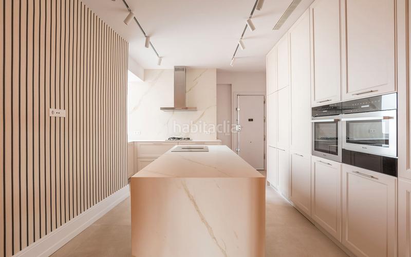 Foto eb5a112c-55bb-4cb0-bacb-2ee29d602a14. Alquiler piso  en alquiler en argelles con 3 habitaciones, terraza y vistas impresionantes, en Madrid