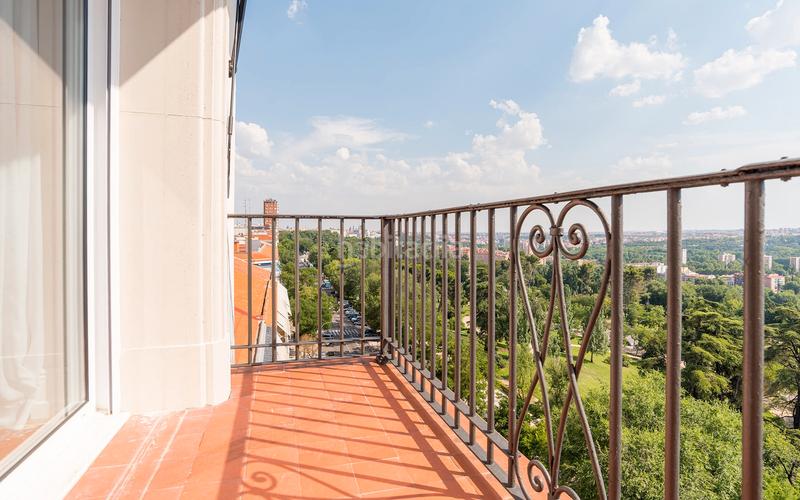 Foto eeb0c1f3-ef2c-4d20-8a26-b91ac72916b0. Alquiler piso  en alquiler en argelles con 3 habitaciones, terraza y vistas impresionantes, en Madrid