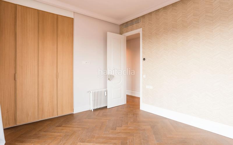 Foto fa8f71a9-f5fc-4f1a-9dfa-d46d78f7e520. Alquiler piso  en alquiler en argelles con 3 habitaciones, terraza y vistas impresionantes, en Madrid