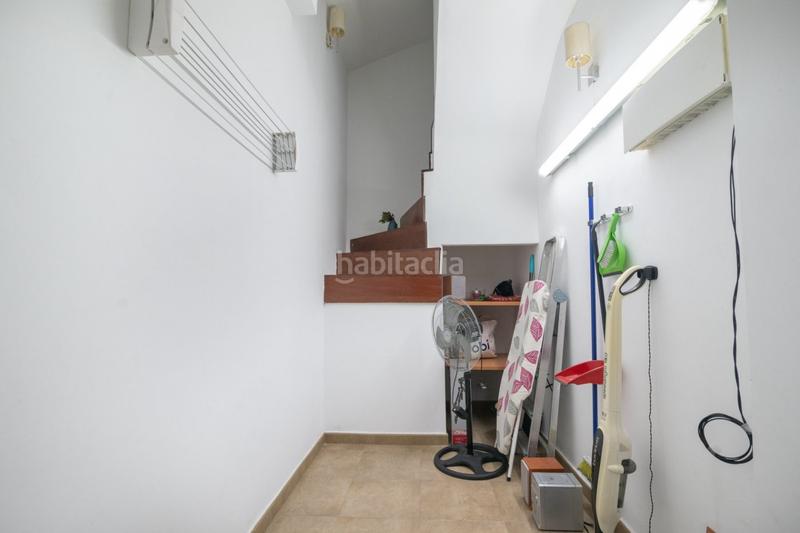 Foto 9f8a609c-15c5-4a1b-a2b7-64ffa5808124. Local comercial a Barri de les Corts Barcelona