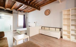 Alquiler Piso  Sant gil. Loft en alquiler en el raval, amueblado y listo para entrar a vi