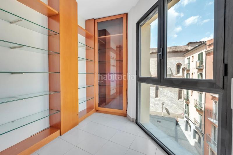 Foto cf9ba9cc-6fa0-48cf-a806-0d62dbd23df0. Piso pis acollidor a santa clara, ideal com a piedàterre per viure la ciutat amb calma en Girona