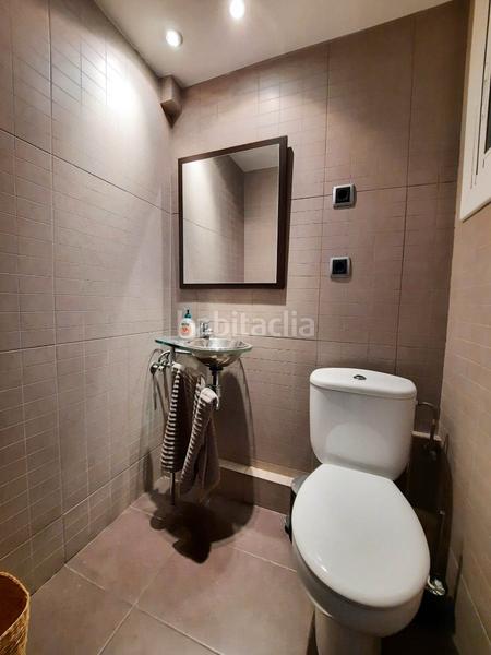 Foto ad6b7654-b1b5-493a-a1a0-b0b0c2739dd7. Alquiler local comercial  en alquiler en calle valència, en Barcelona