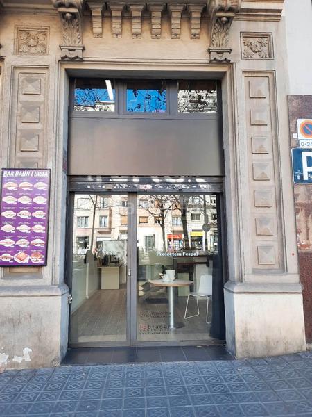 Foto ca23931f-d94c-406a-b069-73b4be80f813. Alquiler local comercial  en alquiler en calle valència, en Barcelona