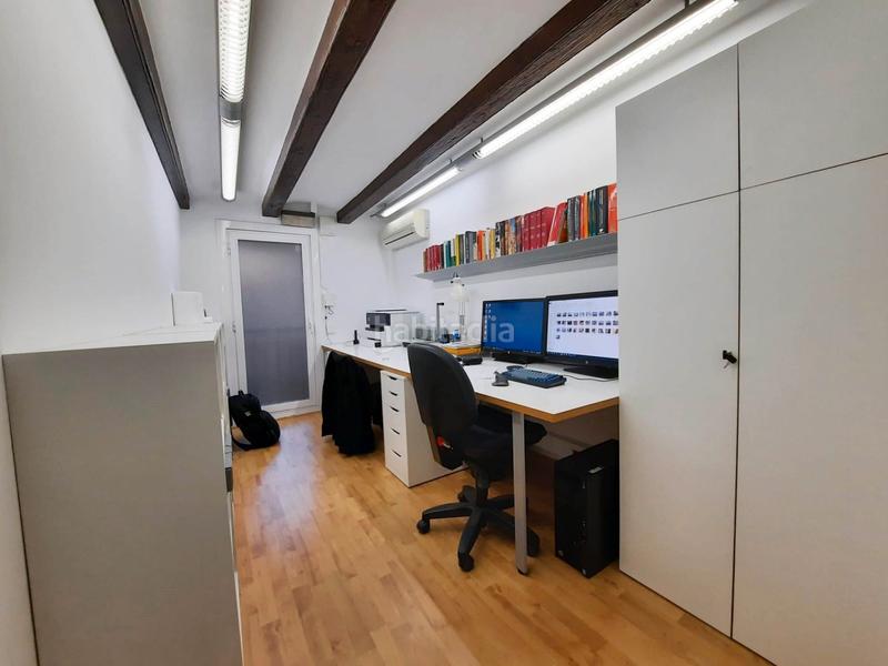 Foto f94c4ab2-4e9e-4c66-9370-497a2b1c7ccd. Alquiler local comercial  en alquiler en calle valència, en Barcelona
