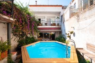 Casa  Andreu guri. Casa de 3 plantas con piscina de 300mts