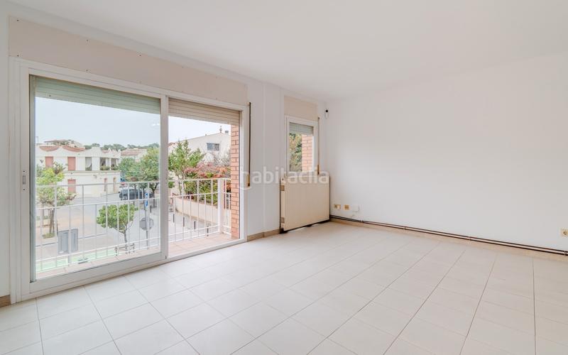Foto ca113ed5-e545-470b-a56c-1af3182ef824. Piso  en venta con 4 habitaciones y terraza, girona en Caldes de Malavella
