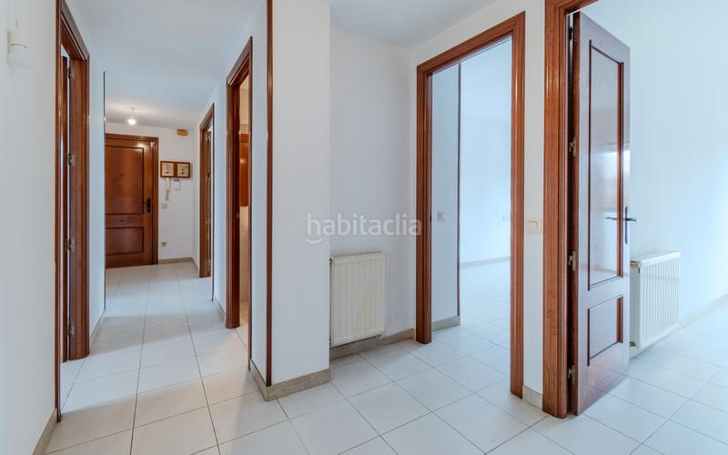 Foto ca6a66a1-8d7f-4507-9889-a2f4d7091155. Piso  en venta con 4 habitaciones y terraza, girona en Caldes de Malavella