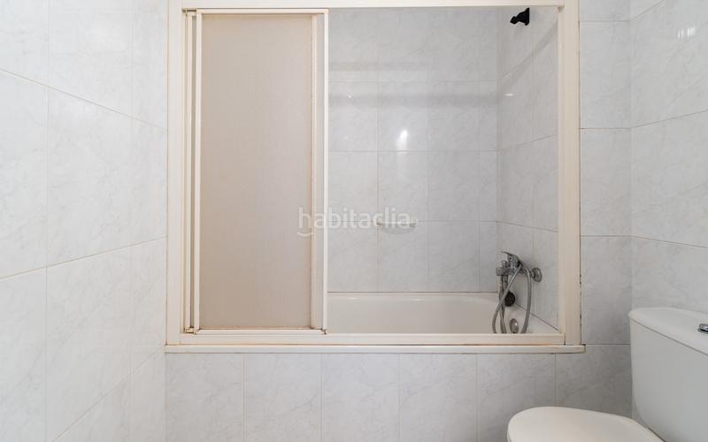 Foto fc90d771-4334-4115-9d47-0354bbf21a65. Piso  en venta con 4 habitaciones y terraza, girona en Caldes de Malavella