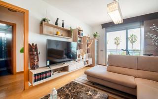 Etagenwohnung in Mar Tirrena