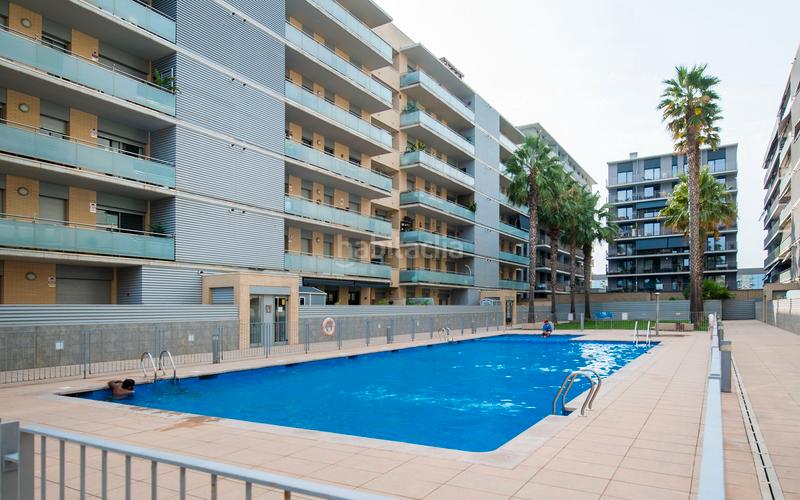 Foto eb79b5d2-062a-4b44-bc49-6692f5722650. Pis amb calefacció piscina a Port Badalona