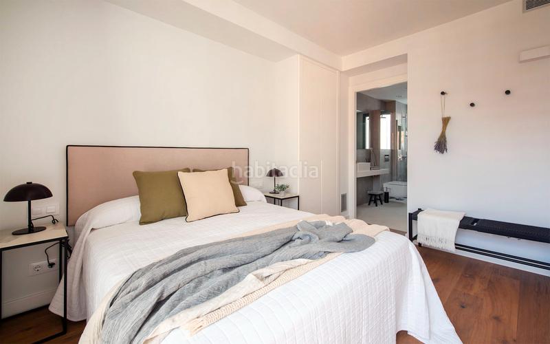 Foto 088a2208-7466-4e16-bdbc-beadb1aa53af. Alquiler ático  en alquiler de temporada en lantiga esquerra de leixample con 3 habitaciones, 2 baños y una gran terraza, en Barcelona