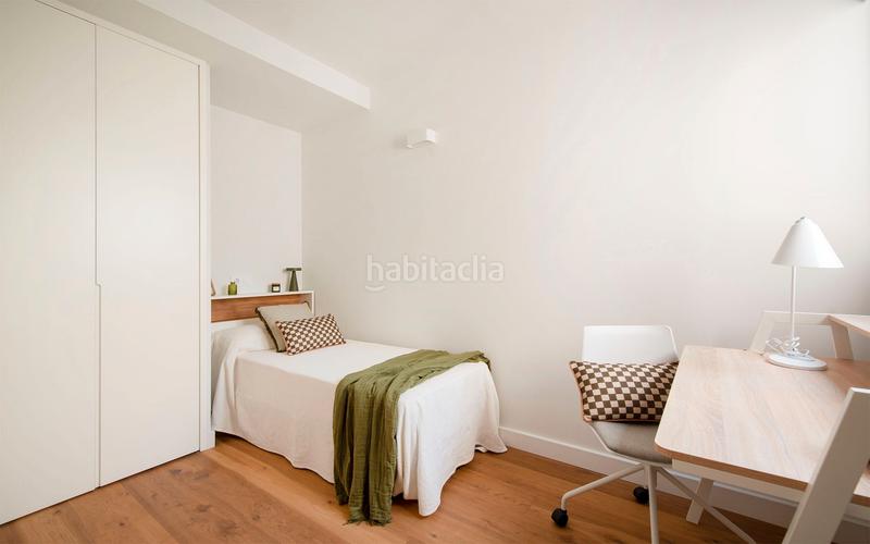 Foto a893c288-5bae-4d09-aa6f-1342d4509e3c. Alquiler ático  en alquiler de temporada en lantiga esquerra de leixample con 3 habitaciones, 2 baños y una gran terraza, en Barcelona