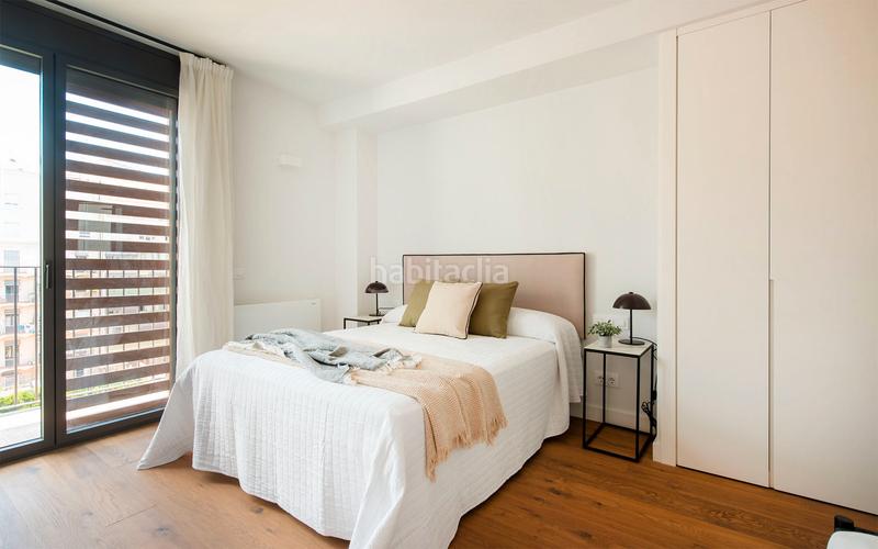 Foto d7a8d7d1-2396-49ab-afee-fab93cec3e52. Alquiler ático  en alquiler de temporada en lantiga esquerra de leixample con 3 habitaciones, 2 baños y una gran terraza, en Barcelona