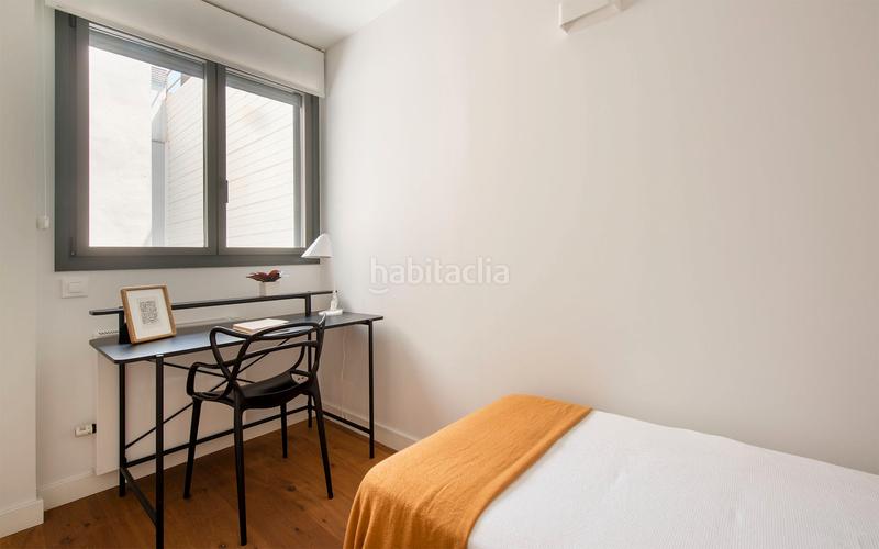 Foto 1468bc42-a45a-4053-a99f-a2ff08262996. Location attique avec chauffage dans L´Antiga Esquerra de l´Eixample Barcelona