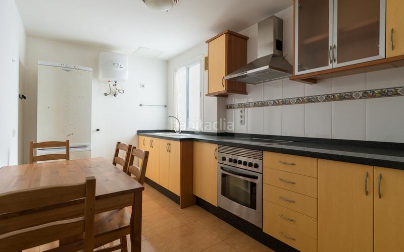 Foto ee9b26f0-3596-463c-96ce-091d614778c8. Appartamento con parcheggio in Santidad Arucas