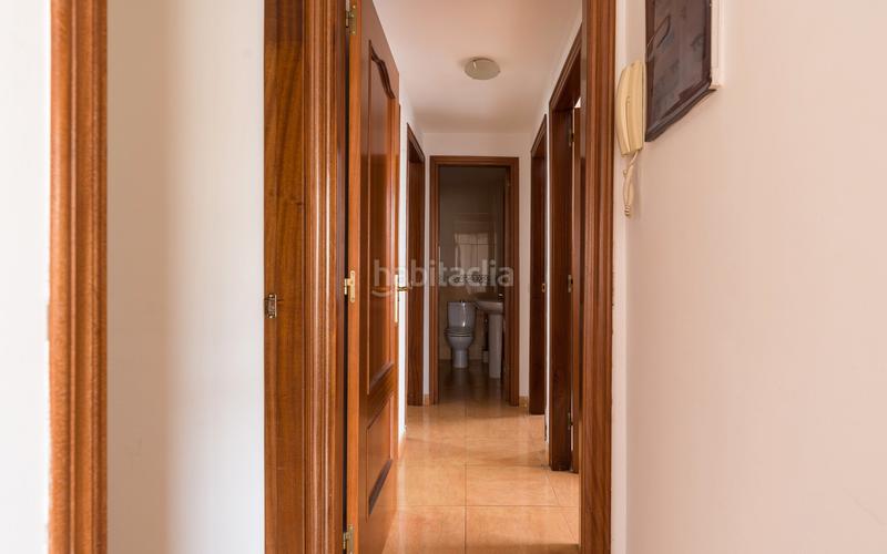 Foto f4186067-102c-47a1-a330-9ea62508a577. Appartamento con parcheggio in Santidad Arucas