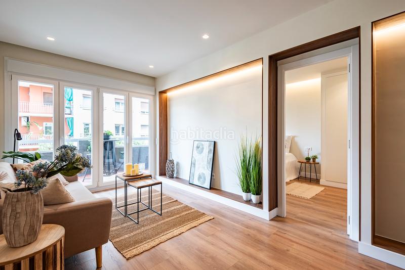 Foto 57ab32dd-07da-496e-899f-358a4e2346e2. Piso  en venta en la dreta de leixample con 3 habitaciones y terraza, en Barcelona
