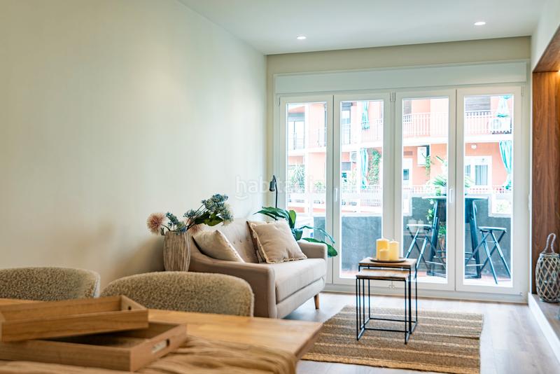 Foto c109b209-e26b-4b51-8bdb-bb14e10255d9. Piso  en venta en la dreta de leixample con 3 habitaciones y terraza, en Barcelona