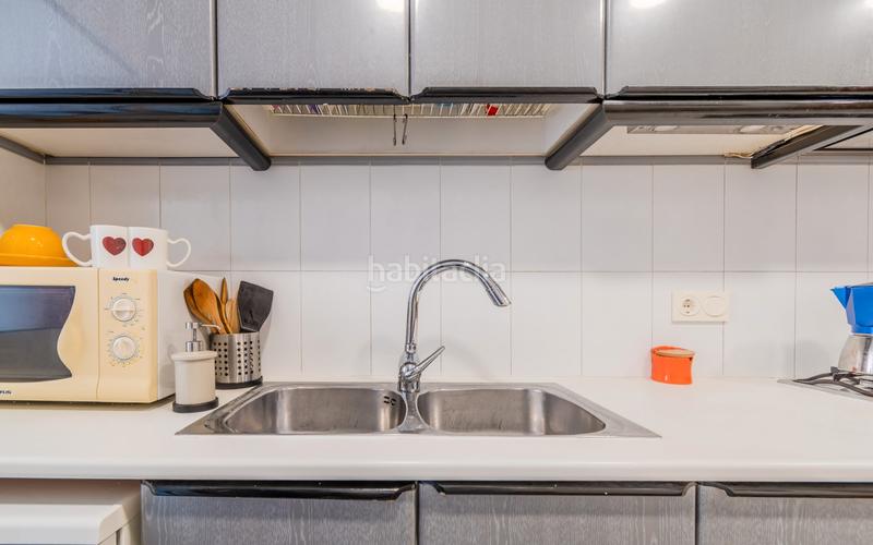 Foto 1aef0653-b66d-4921-97a6-d1c082e4e06c. Flat with heating parking in Centre Salt