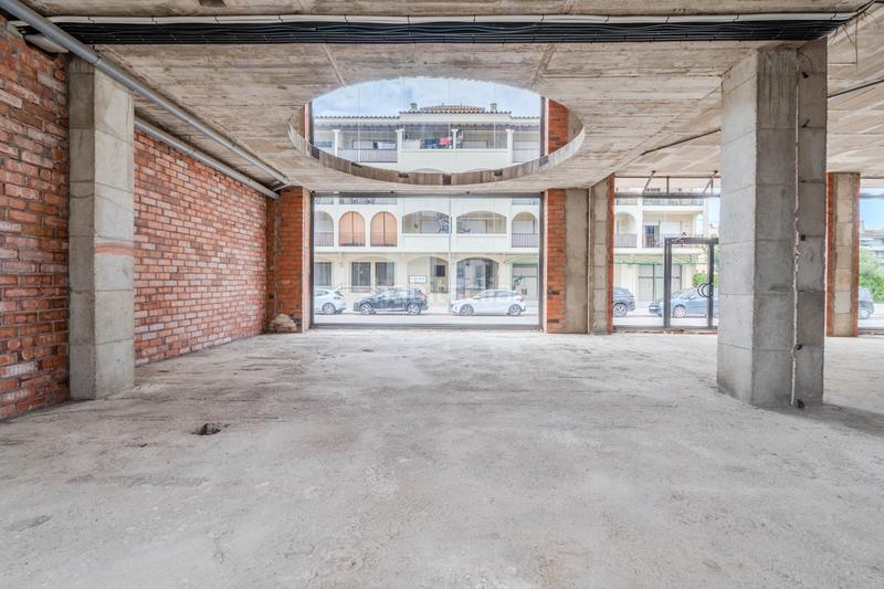 Foto b315b858-9bf7-4d6e-9830-f2cfad3d8bd3. Geschäftsraum in l´Estartit poble Estartit